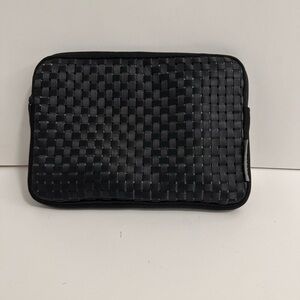🖤 Belkin 8" x 5" Gadget Case/Sleeve - Durable & Stylish 🖤